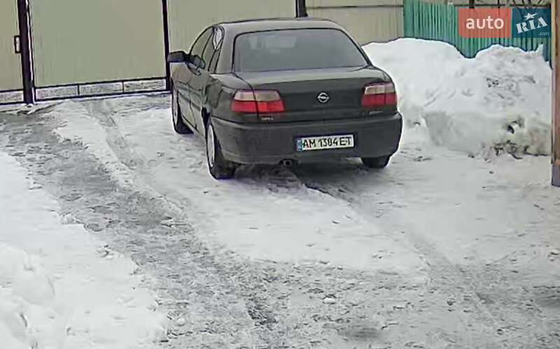 Седан Opel Omega 2000 в Житомире