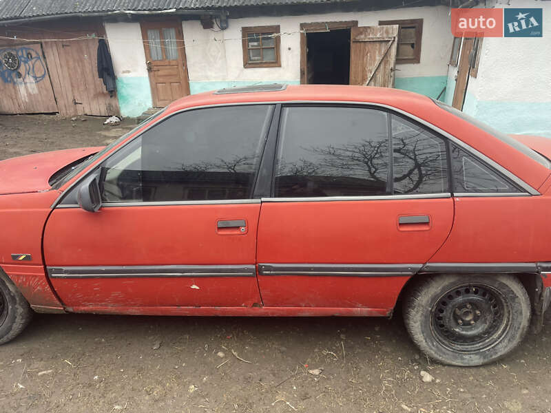 Седан Opel Omega 1987 в Тлумаче