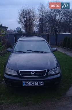 Універсал Opel Omega 1995 в Івано-Франківську