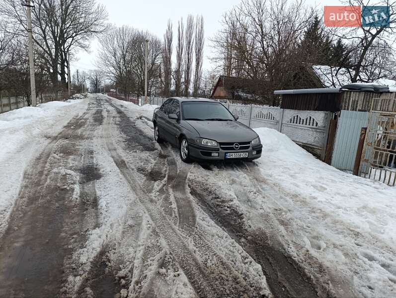 Седан Opel Omega 1995 в Житомире фото 2 Седан Opel Omega 1995 в Житомире