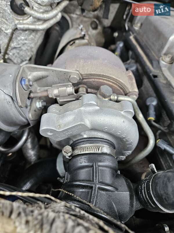 Седан Opel Omega 2001 в Луцке фото 28 Седан Opel Omega 2001 в Луцке