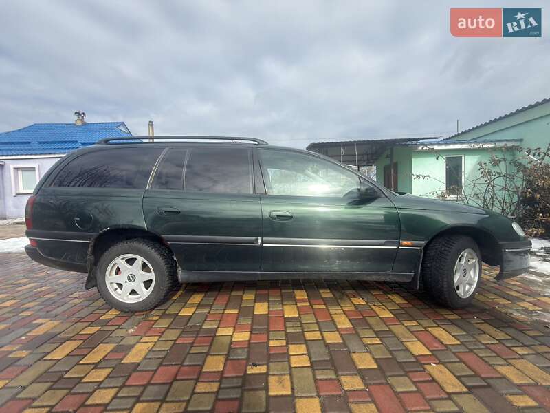 Универсал Opel Omega 1996 в Оржице