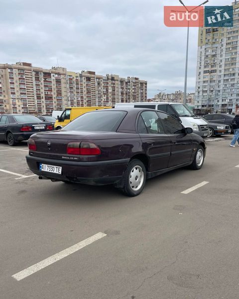 Седан Opel Omega 1995 в Києві