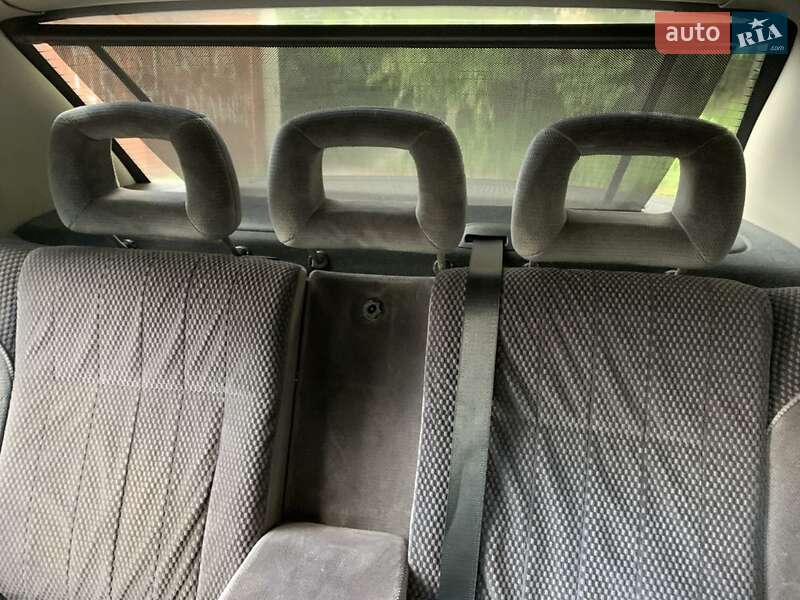 Седан Opel Omega 1997 в Каменец-Подольском