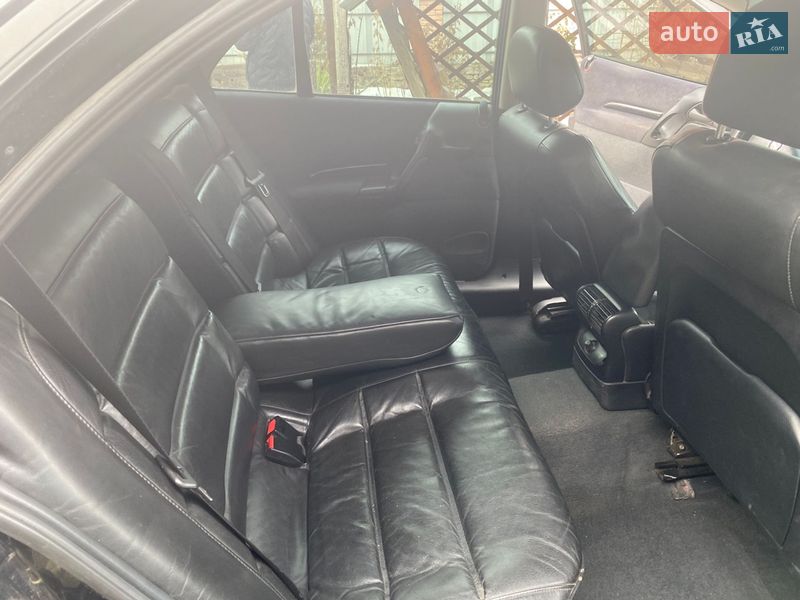 Седан Opel Omega 1998 в Чернівцях