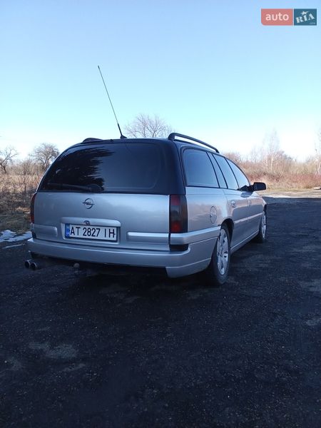 Універсал Opel Omega 2001 в Снятині