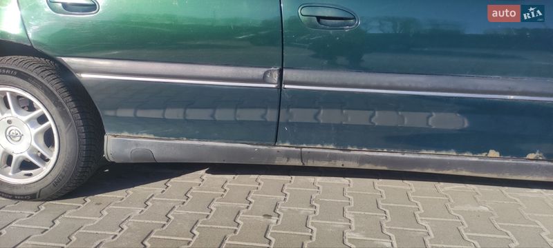Седан Opel Omega 1999 в Киеве