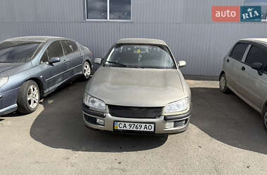 Седан Opel Omega 1996 в Звенигородке
