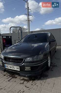 Седан Opel Omega 1998 в Днепре