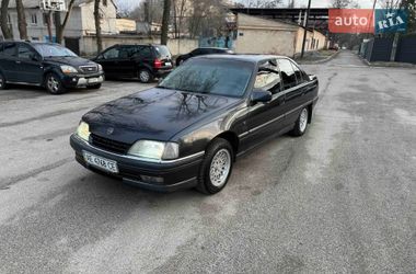 Седан Opel Omega 1992 в Днепре