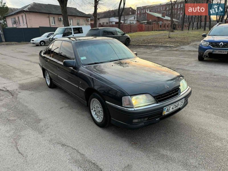 Седан Opel Omega 1992 в Дніпрі