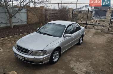 Седан Opel Omega 2000 в Великодолинском