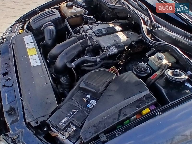 Седан Opel Omega 1998 в Олевську