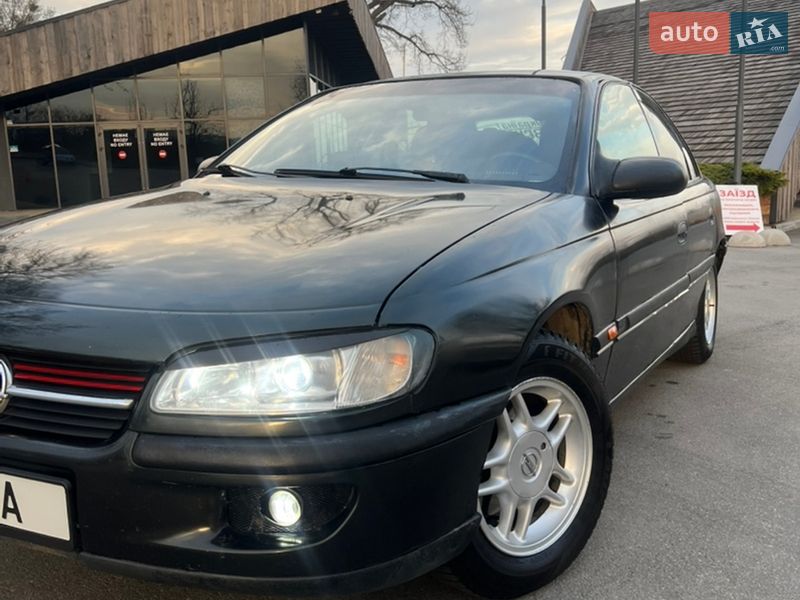 Седан Opel Omega 1997 в Києві