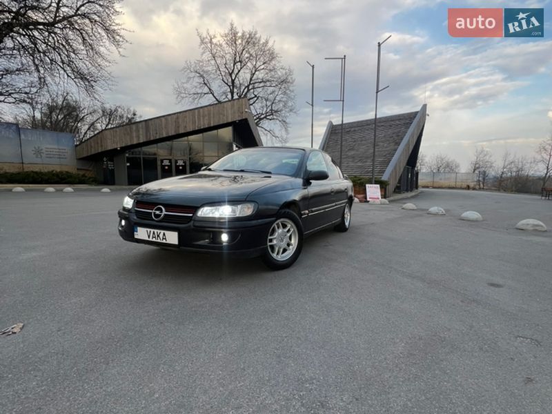Седан Opel Omega 1997 в Києві