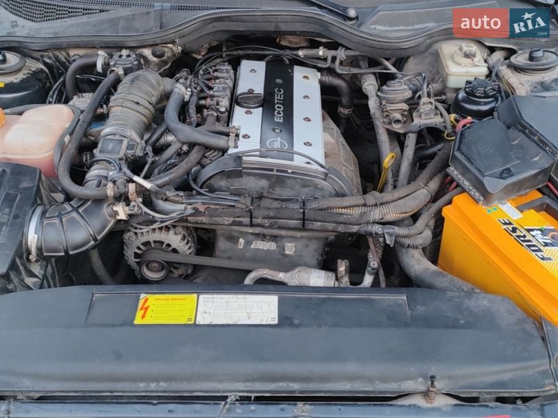 Седан Opel Omega 1999 в Запоріжжі