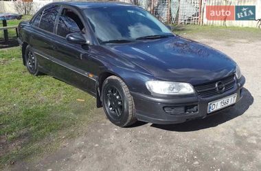 Седан Opel Omega 1998 в Узині