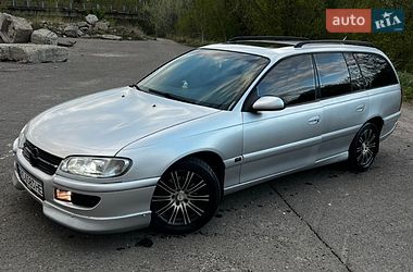 Універсал Opel Omega 1998 в Луцьку