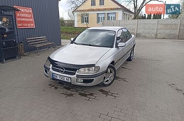 Седан Opel Omega 1999 в Берестечку