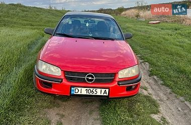 Седан Opel Omega 1994 в Южноукраинске