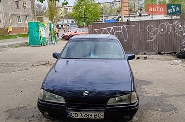 Седан Opel Omega 1991 в Чернигове