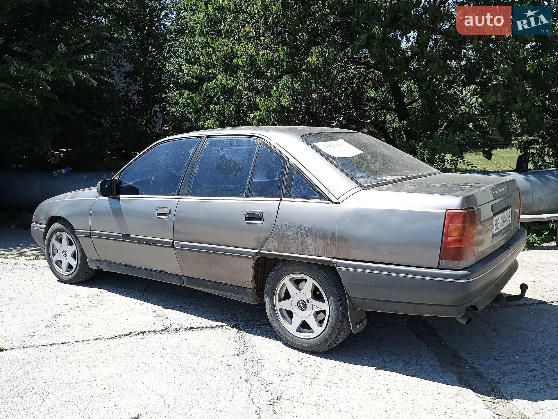 Opel Omega 1989 VIN W0L000017K1010783 фото оголошення 4 з 16
