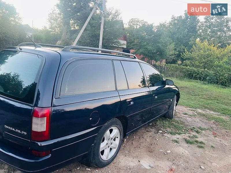 Opel Omega 2002