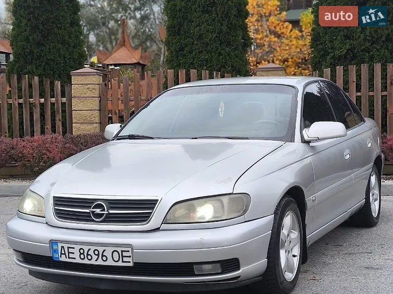 Opel Omega