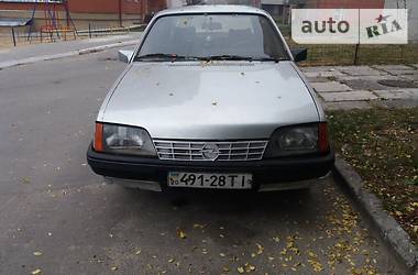 Седан Opel Rekord 1986 в Тернополе