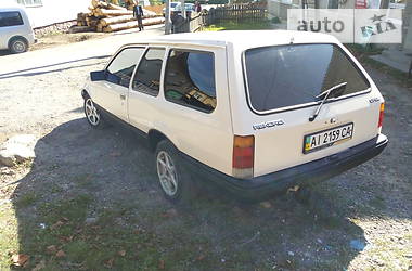 Универсал Opel Rekord 1983 в Верховине