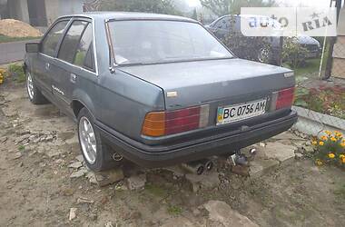 Седан Opel Rekord 1986 в Владимир-Волынском