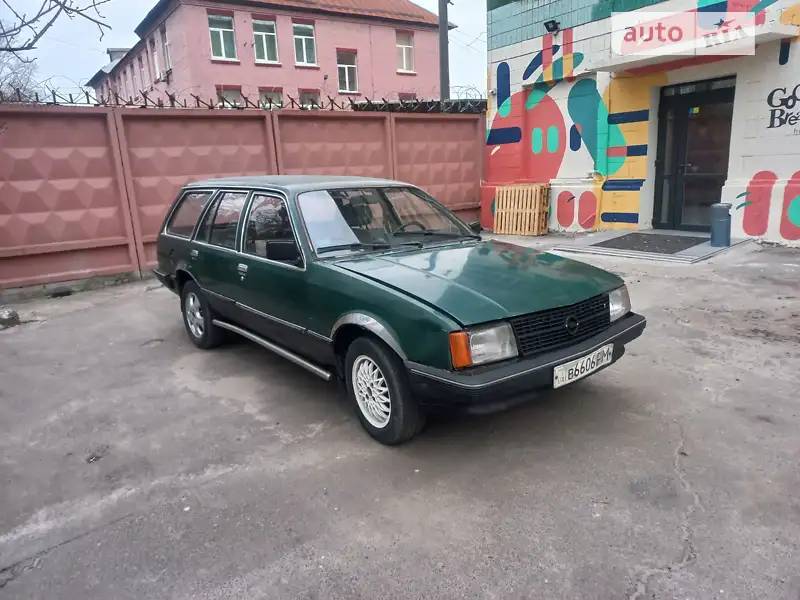 Opel Rekord 1981