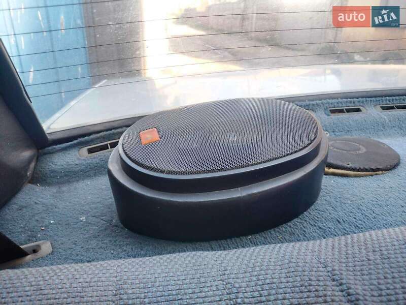 Седан Opel Rekord 1985 в Сумах