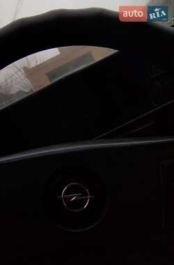 Седан Opel Rekord 1980 в Измаиле