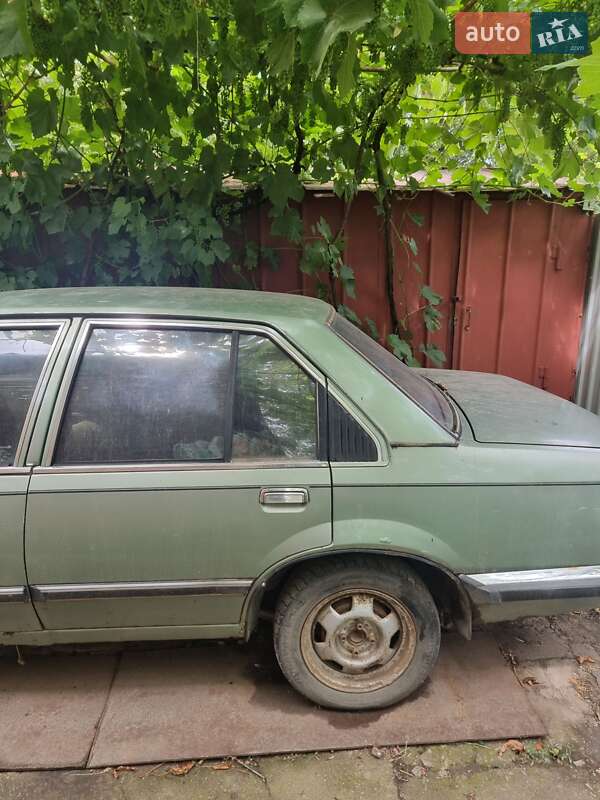 Седан Opel Rekord 1982 в Кропивницком