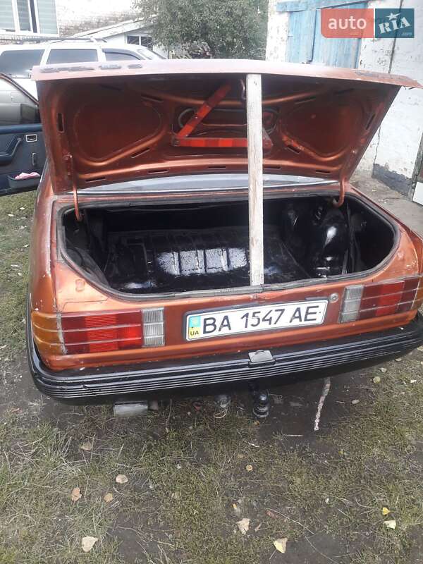 Седан Opel Rekord 1984 в Новоархангельську фото 4 Седан Opel Rekord 1984 в Новоархангельську