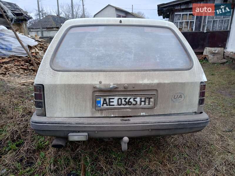 Універсал Opel Rekord 1986 в Конотопі