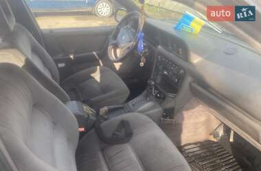 Седан Opel Senator 1988 в 