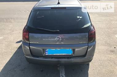 Универсал Opel Signum 2004 в Полтаве