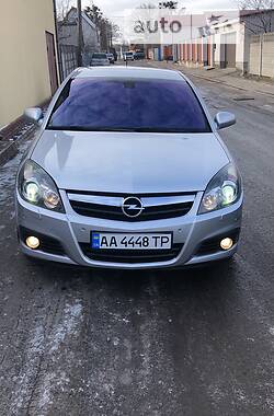 Універсал Opel Signum 2005 в 