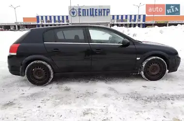 Opel Signum 2003