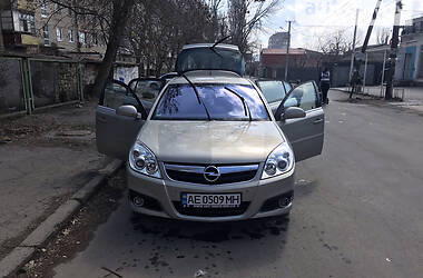 Хэтчбек Opel Signum 2008 в Кривом Роге