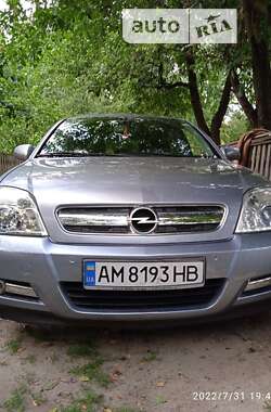Хэтчбек Opel Signum 2005 в Радомышле
