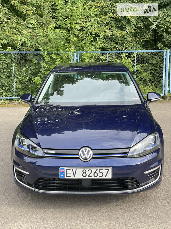 Хетчбек Opel Signum 2006 в Львові
