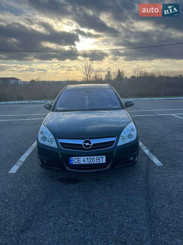 Opel Signum 2005