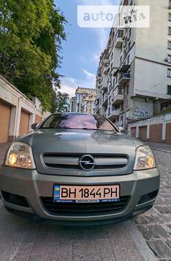 Хетчбек Opel Signum 2003 в Одесі