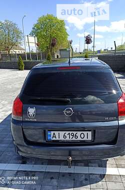 Хэтчбек Opel Signum 2007 в Киеве