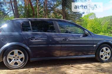 Хетчбек Opel Signum 2006 в Борщеві