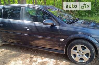 Хэтчбек Opel Signum 2006 в Борщеве