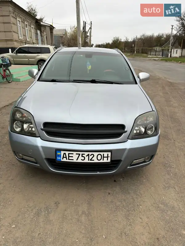Opel Signum 2003